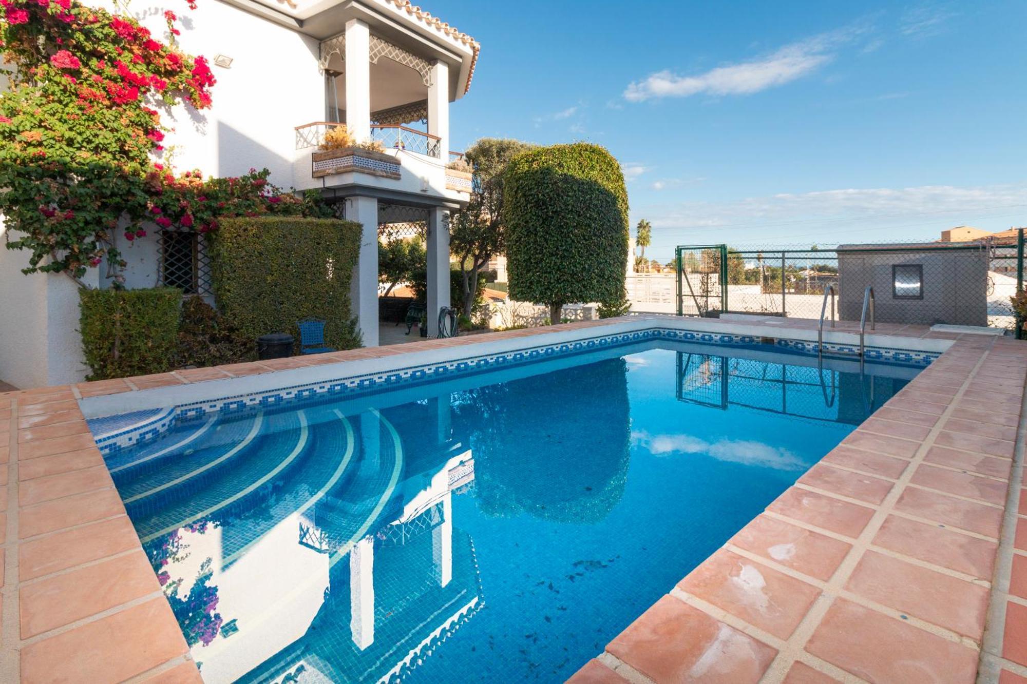 Fantastica Con Piscina Privada *